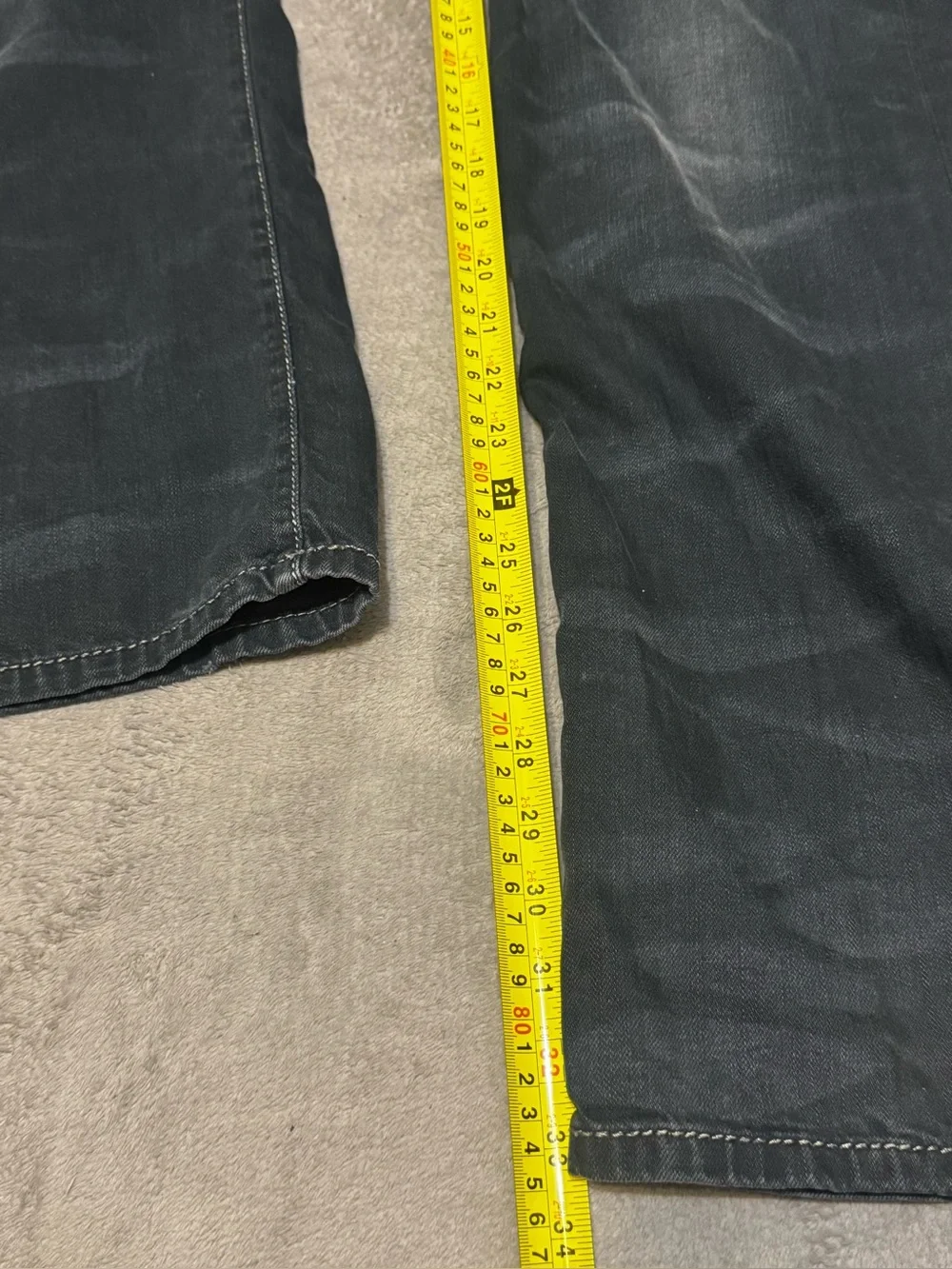 Robin’s Jeans Men’s Black Studded Denim Jeans Size 34 Made in USA Distressed Y2K